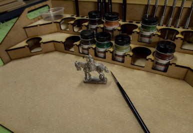 Painting Station - 34mm for GW, Citadel, Model Master, etc