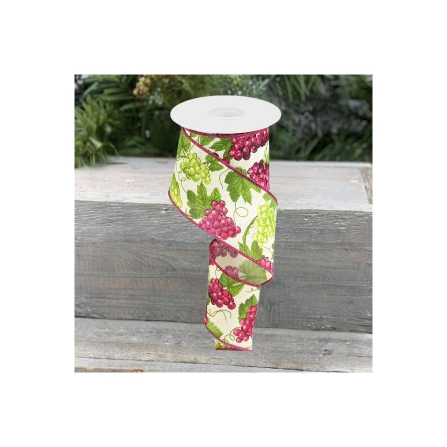 2.5" Grapes on Royal: Cream (10 Yards)