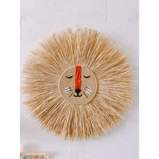 Handwoven Cartoon Lion Wall Hanging Decor for Kids Room